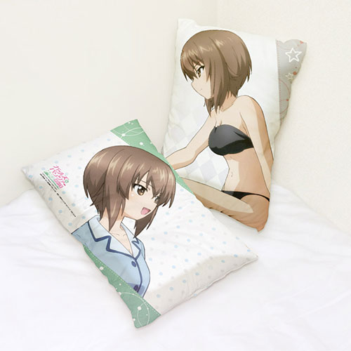 pillow_gupfinale5_heya.jpg