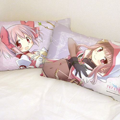 pillow_magireco1_heya.jpg